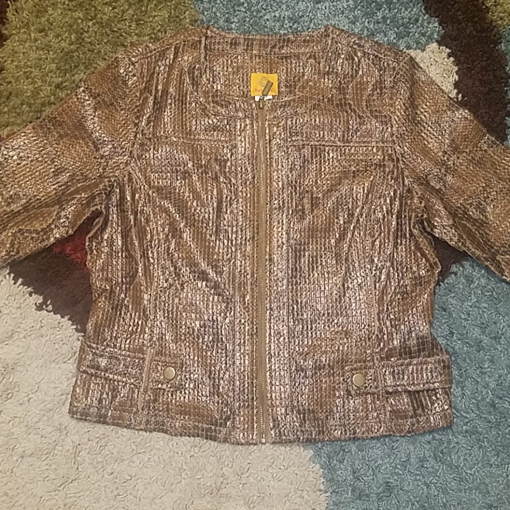 Jacket - Picture 4 of 9
